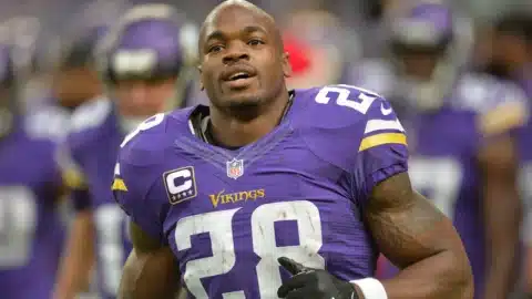 Adrian Peterson to be inducted into Vikings Ring of Honor during 2026 season